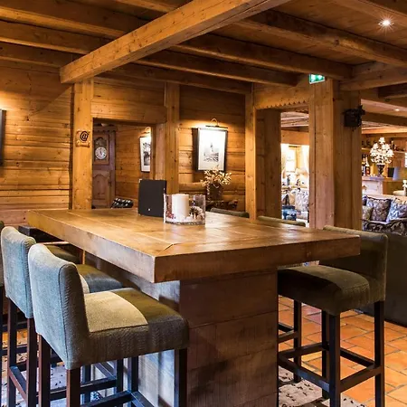 Fer A Cheval Hotel Megève