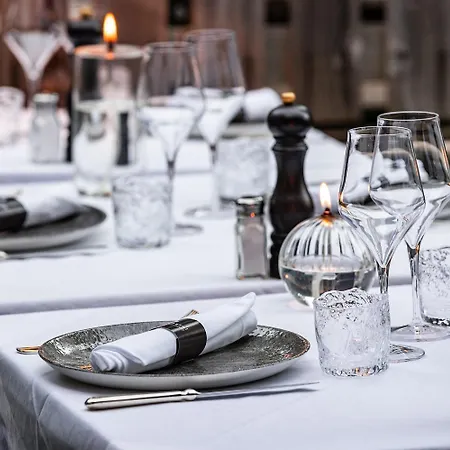 Fer A Cheval Hotel Megève