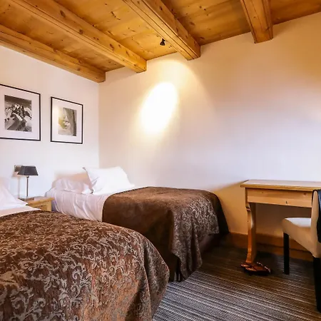 Fer A Cheval Hotel 5*