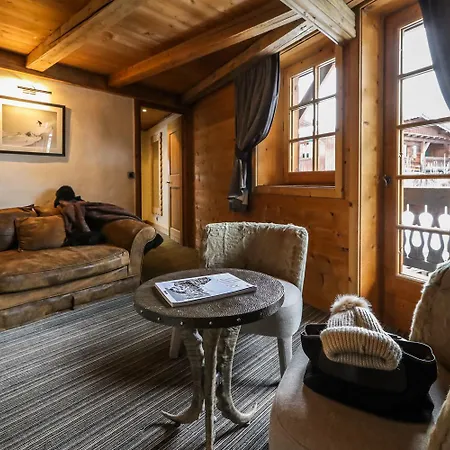 Fer A Cheval Hotel