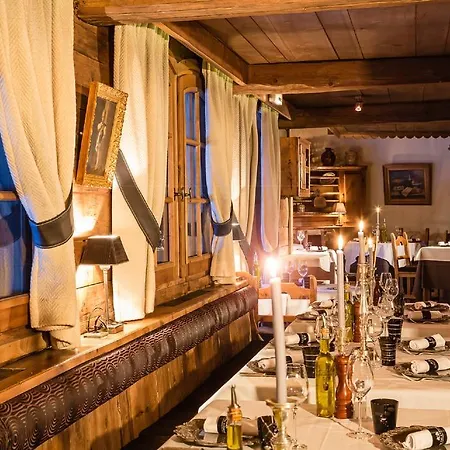 Fer A Cheval Hotel Megève